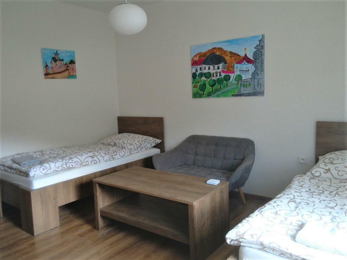 Apartman S Vyhladom Apartment Kremnica Ngoại thất bức ảnh